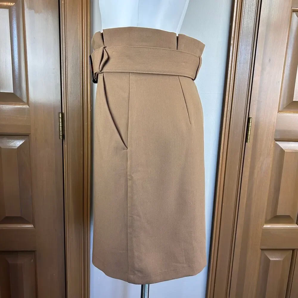 Banana Republic Skirt and belt size 10 petite mini high waisted NWT - Picture 4 of 7